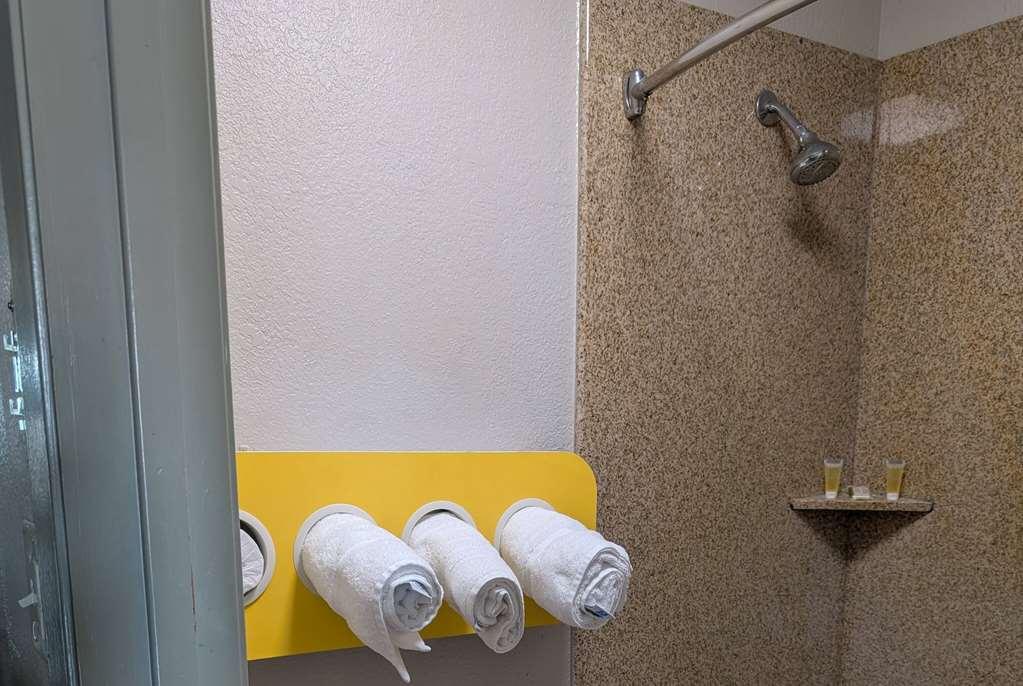 Days Inn By Wyndham Arcadia Louisiana Δωμάτιο φωτογραφία